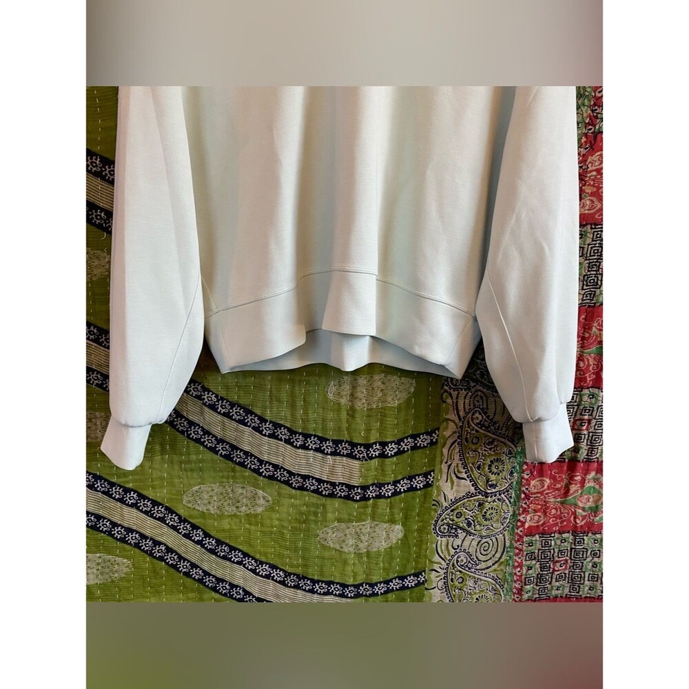 Lululemon Creamy Mint Softstreme Perfectly Oversized Cropped Crew Size 4 - Picture 5 of 15